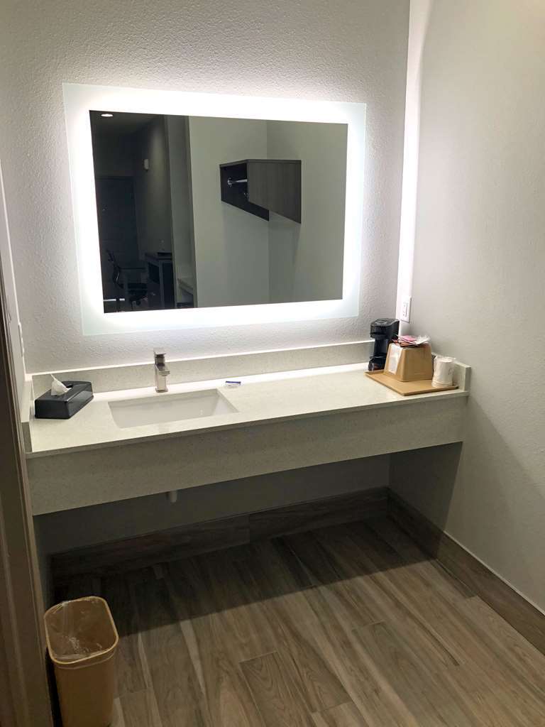 Americas Best Value Inn & Suites Ne Houston Downtown I-610 Kamer foto