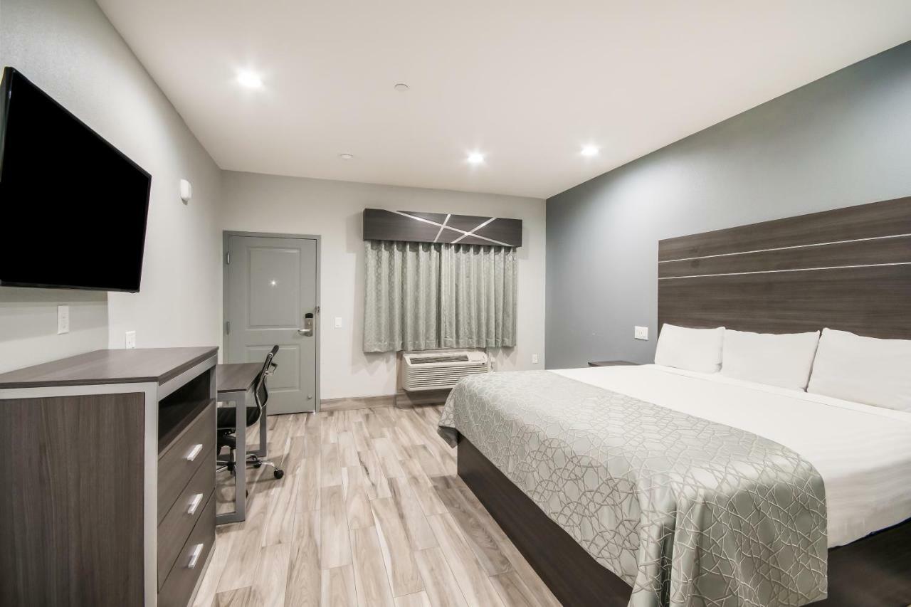 Americas Best Value Inn & Suites Ne Houston Downtown I-610 Buitenkant foto